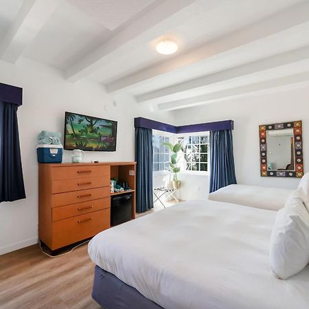 Ocean Spray Hotel Miami Beach Extérieur photo
