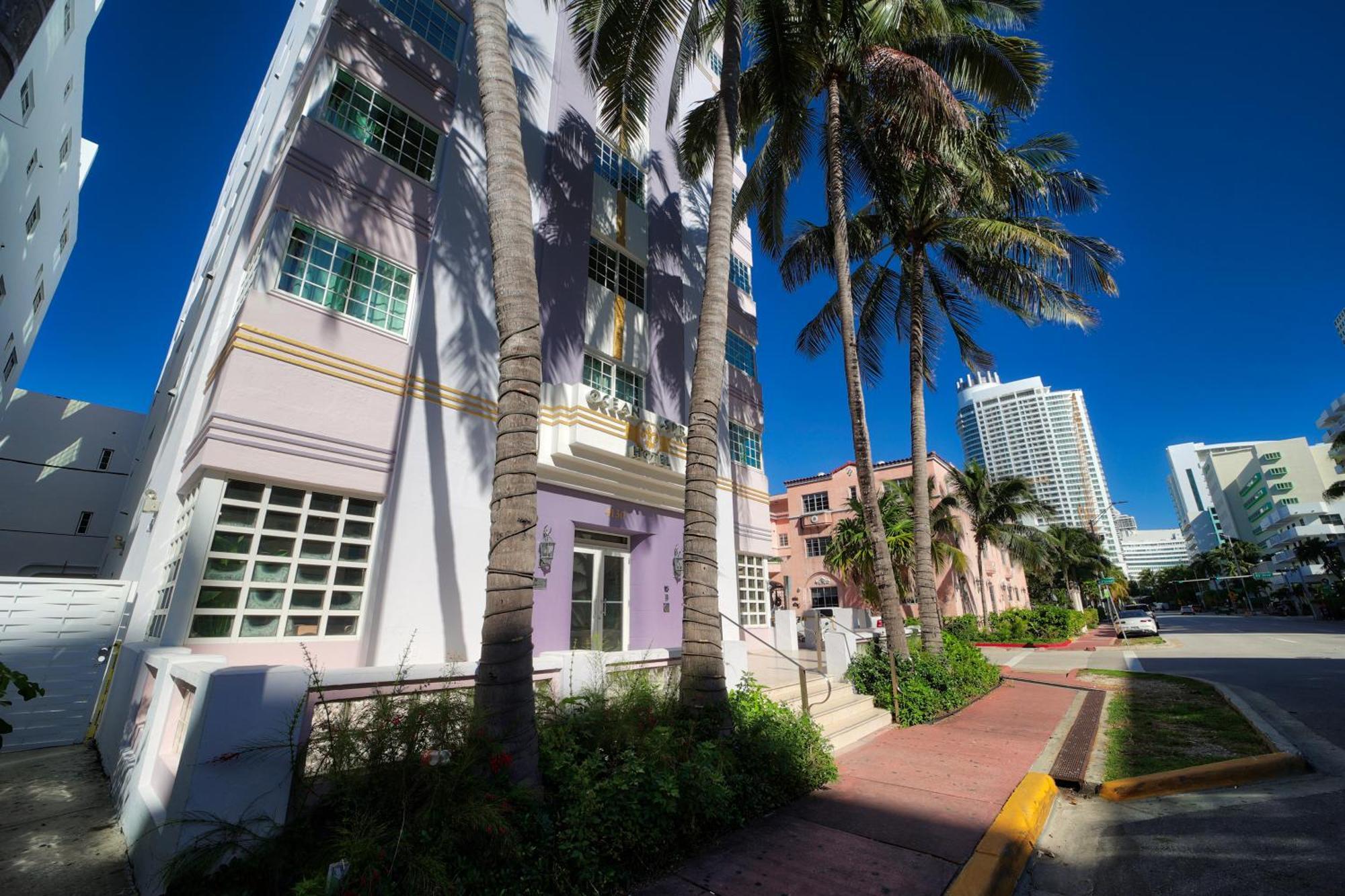 Ocean Spray Hotel Miami Beach Extérieur photo