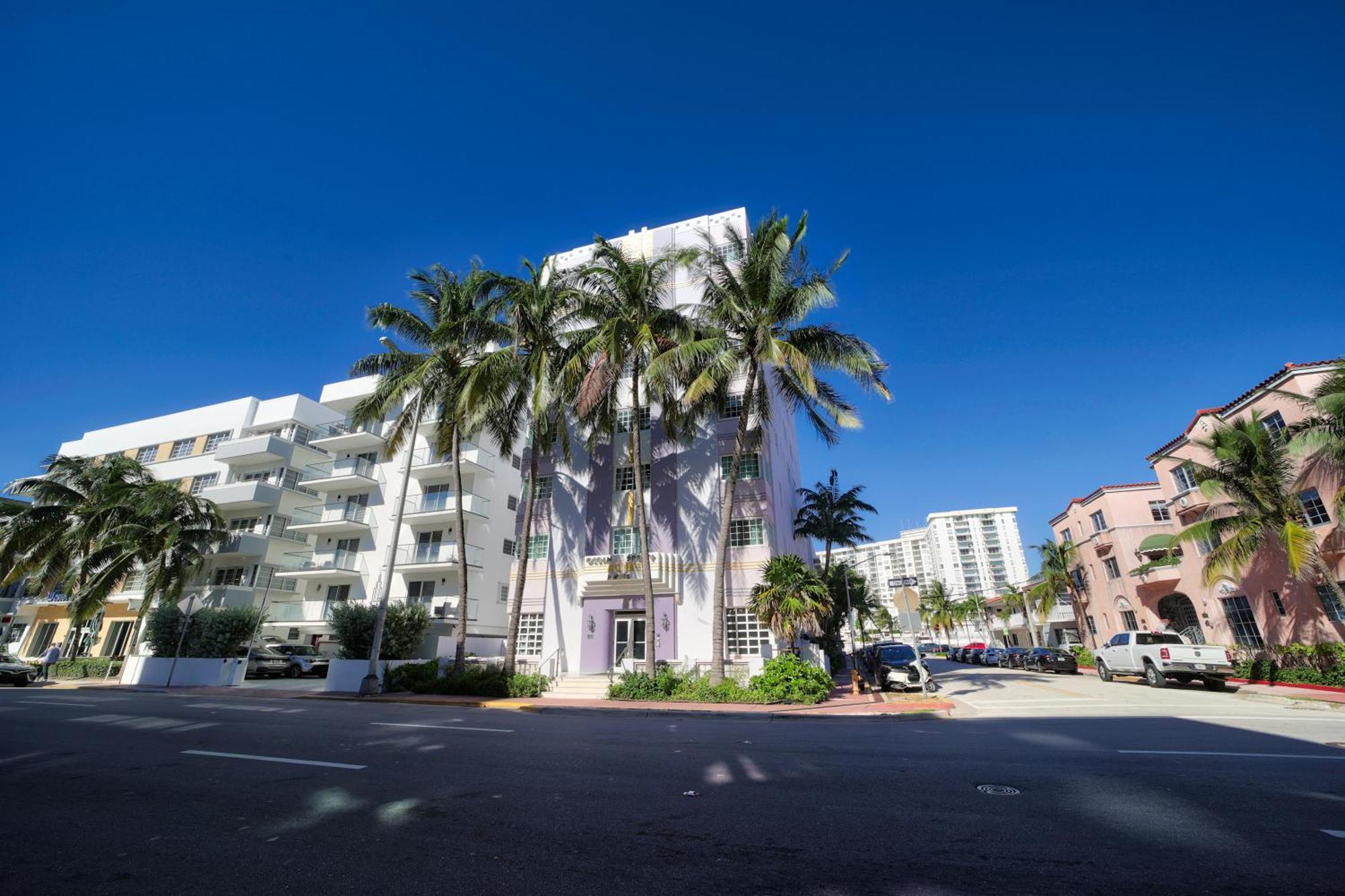 Ocean Spray Hotel Miami Beach Extérieur photo