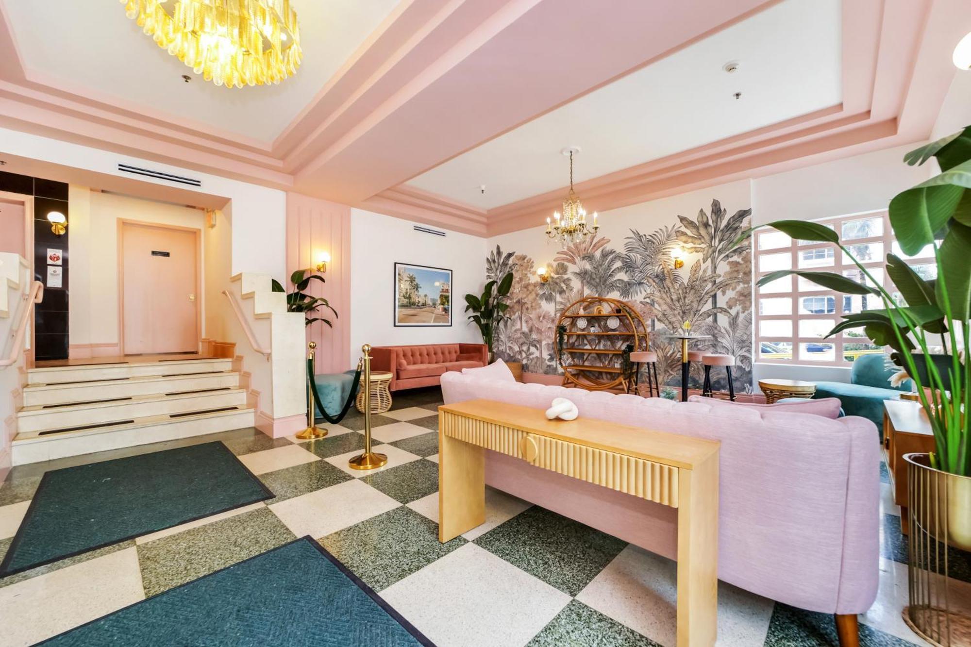 Ocean Spray Hotel Miami Beach Extérieur photo