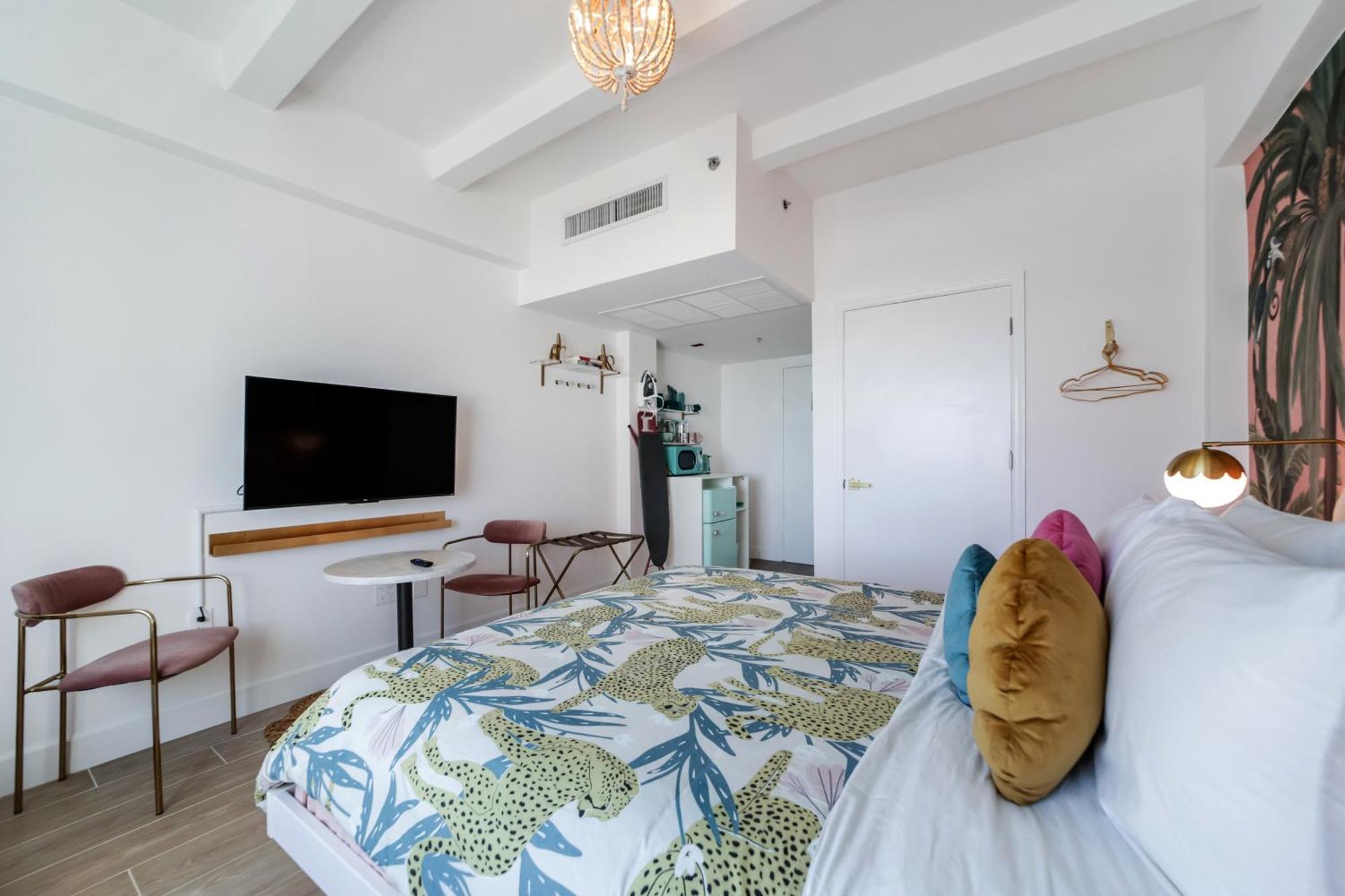 Ocean Spray Hotel Miami Beach Extérieur photo