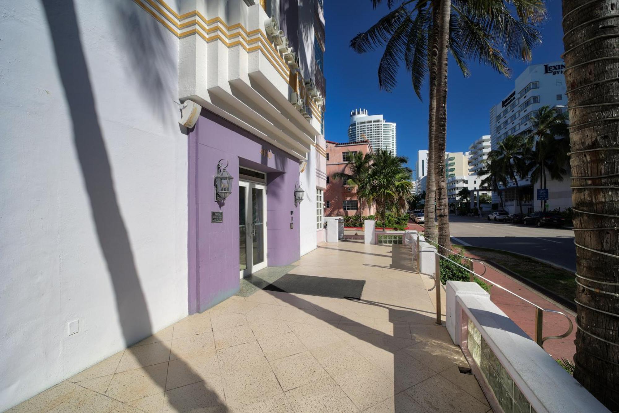 Ocean Spray Hotel Miami Beach Extérieur photo