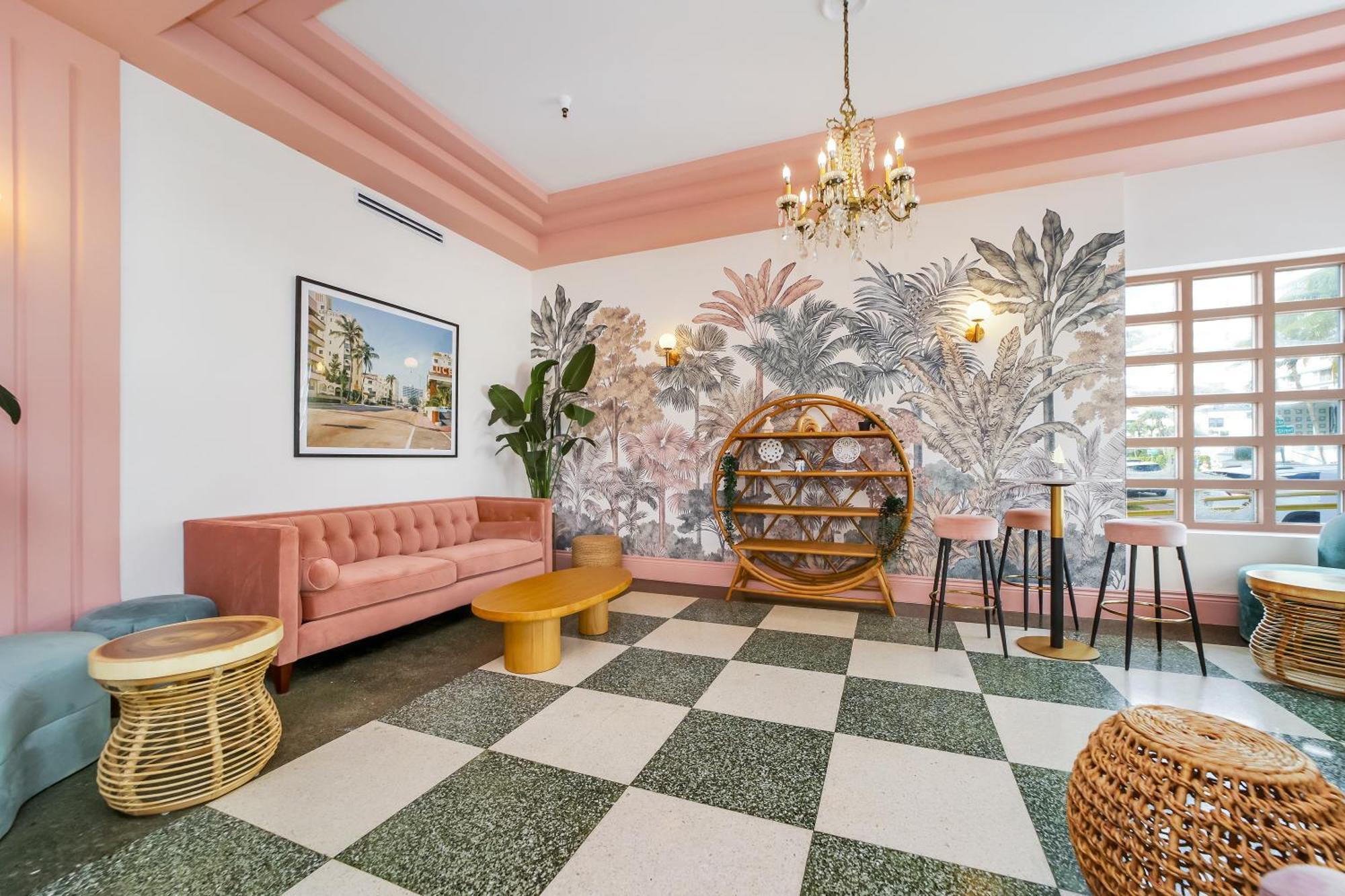 Ocean Spray Hotel Miami Beach Extérieur photo