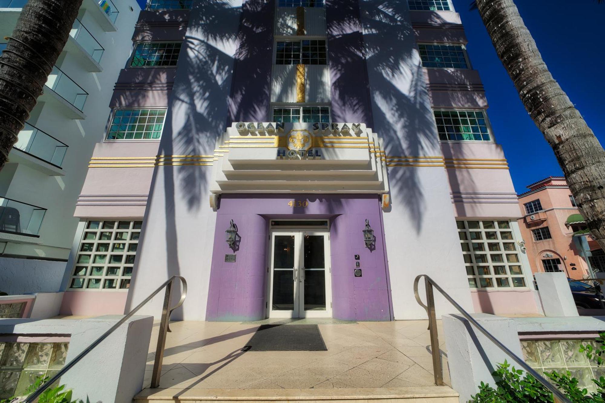 Ocean Spray Hotel Miami Beach Extérieur photo
